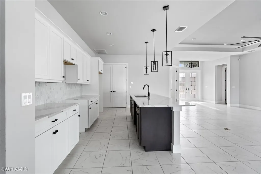 1521 SW 43rd Lane Cape Coral FL 33914