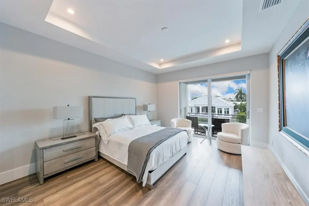 2130 Snook Drive Naples FL 34102