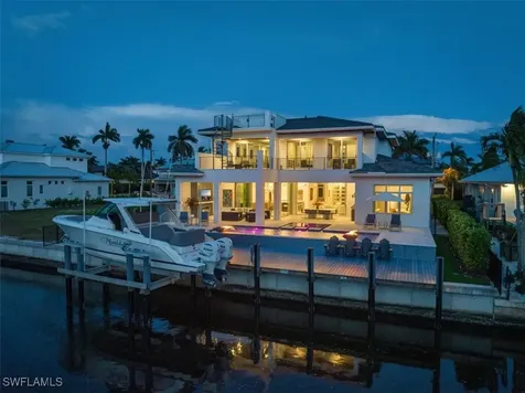 2130 Snook Drive Naples FL 34102