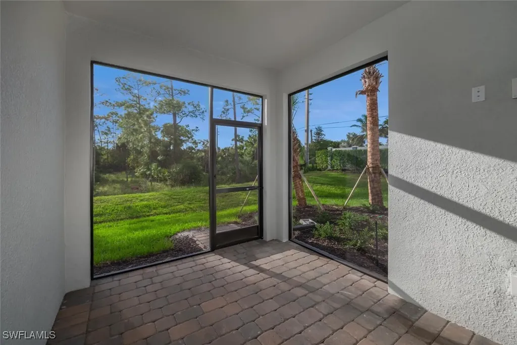 4322 Sonoma Oaks Circle Naples FL 34119