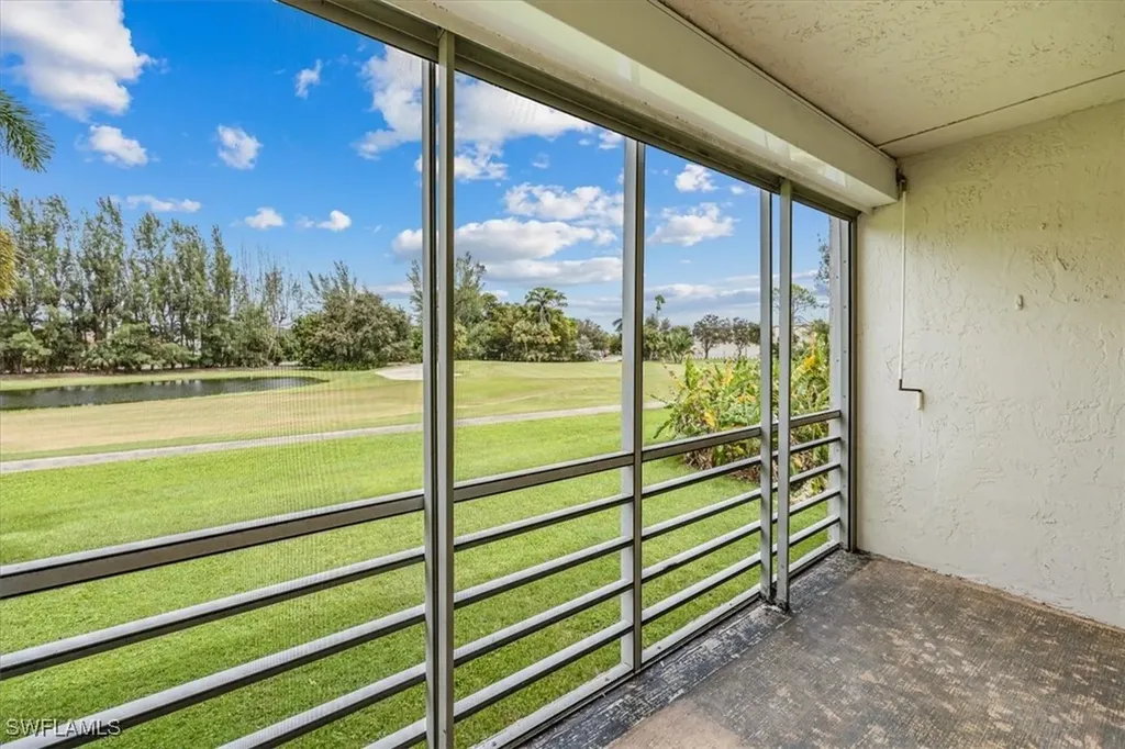 501 Forest Lakes Boulevard Naples FL 34105