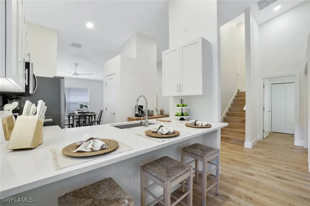 Naples FL, 3555 Avion Woods Court, Unit 504