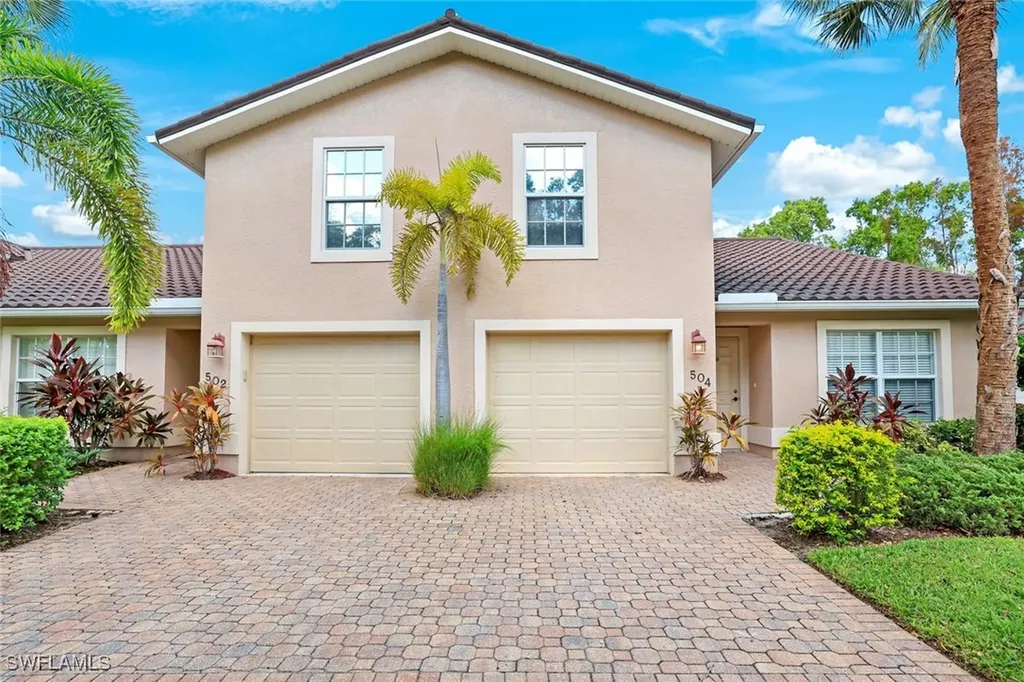 3555 Avion Woods Court Naples FL 34104
