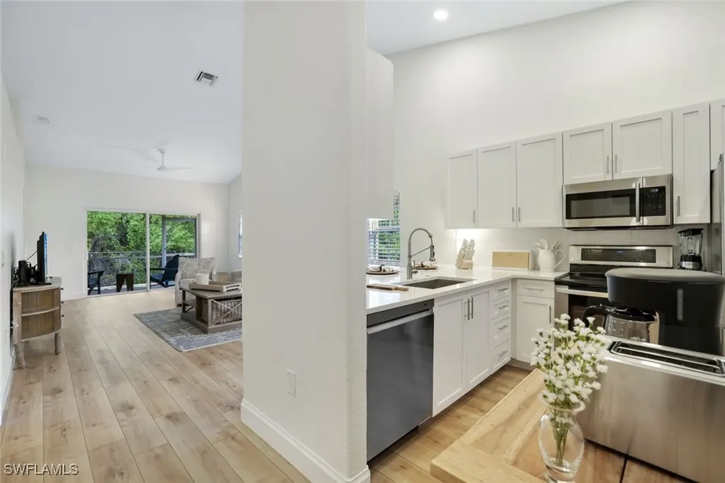 3555 Avion Woods Court Naples FL 34104