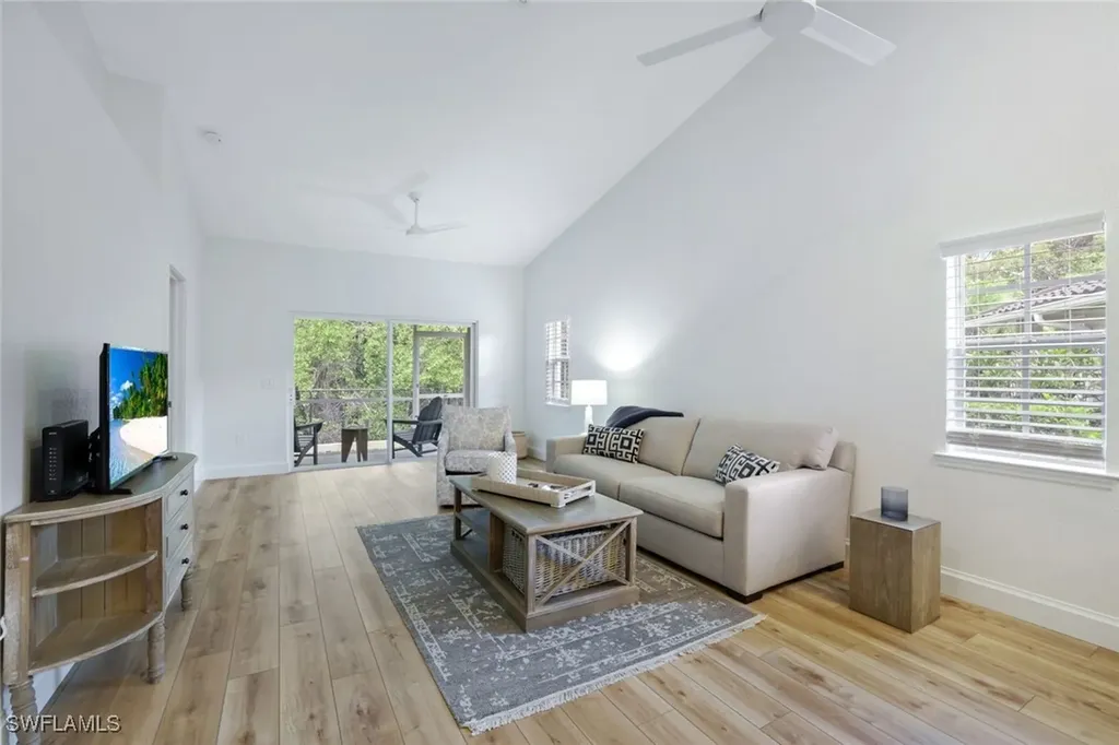 3555 Avion Woods Court Naples FL 34104