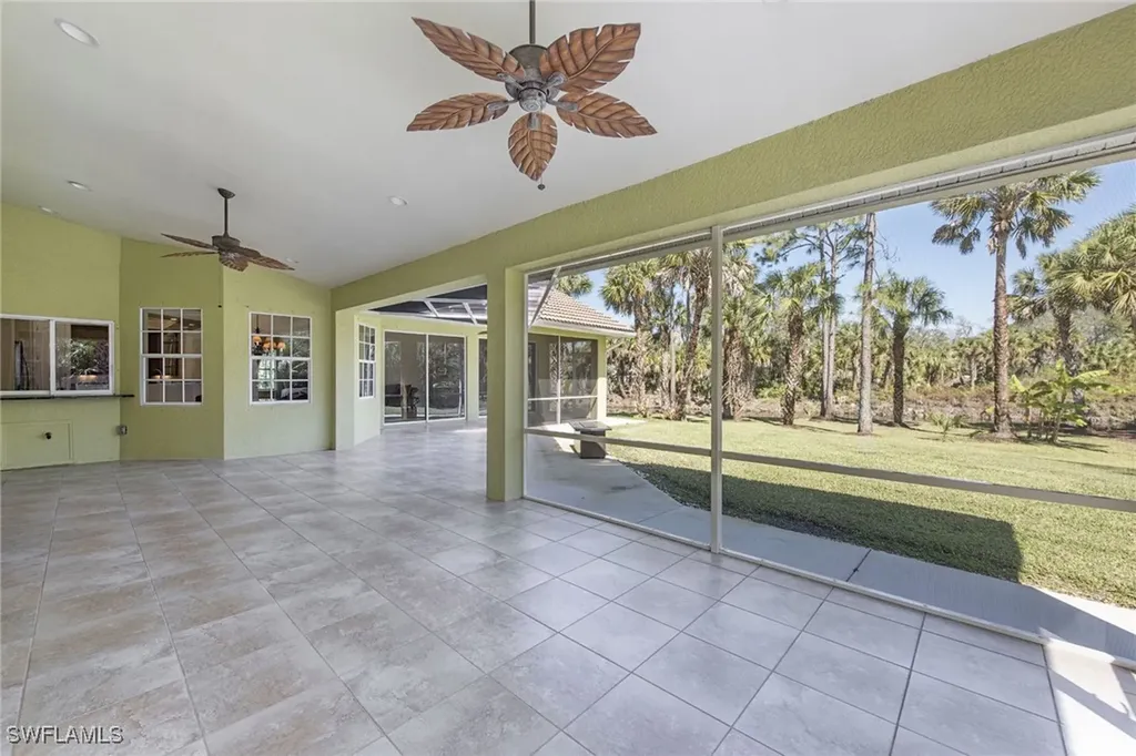 880 5th Street NW Naples FL 34120