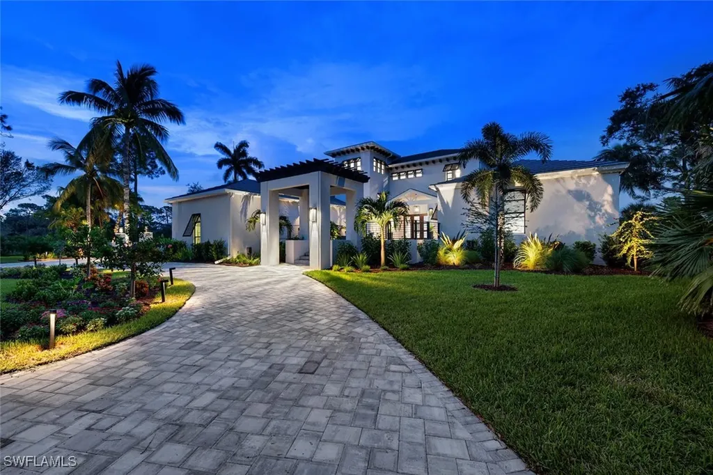 Bonita Springs FL, 3790 Bay Creek Drive