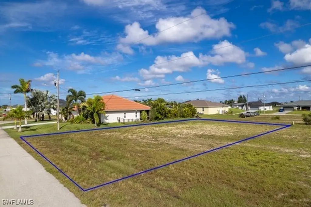 4309 NW 32nd Street Cape Coral FL 33993
