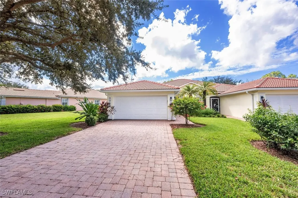 7723 Berkshire Pines Drive Naples FL 34104