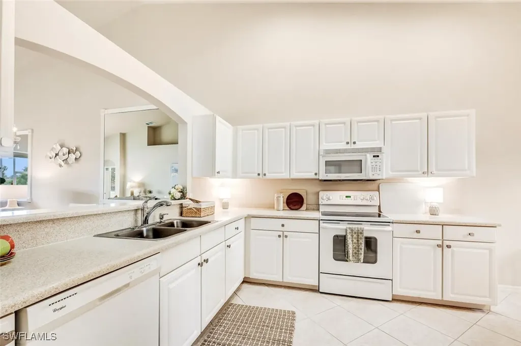 7723 Berkshire Pines Drive Naples FL 34104