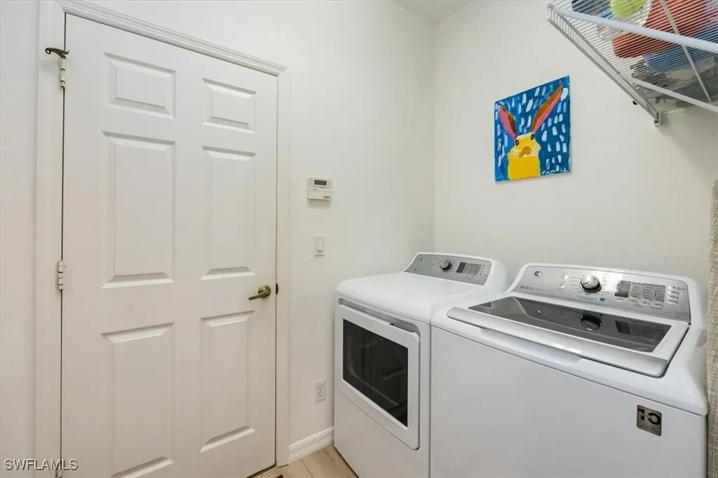 7817 Stratford Drive Naples FL 34104
