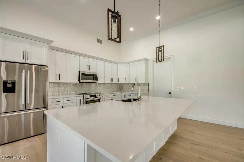 2627 SW 52nd Lane Cape Coral FL 33914