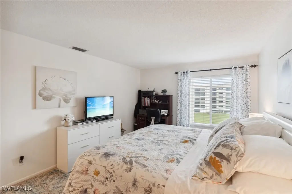 7402 Lake Breeze Drive Fort Myers FL 33907