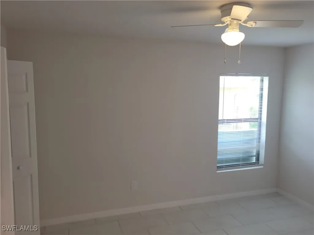1138/1140 SE 9th Court Cape Coral FL 33990