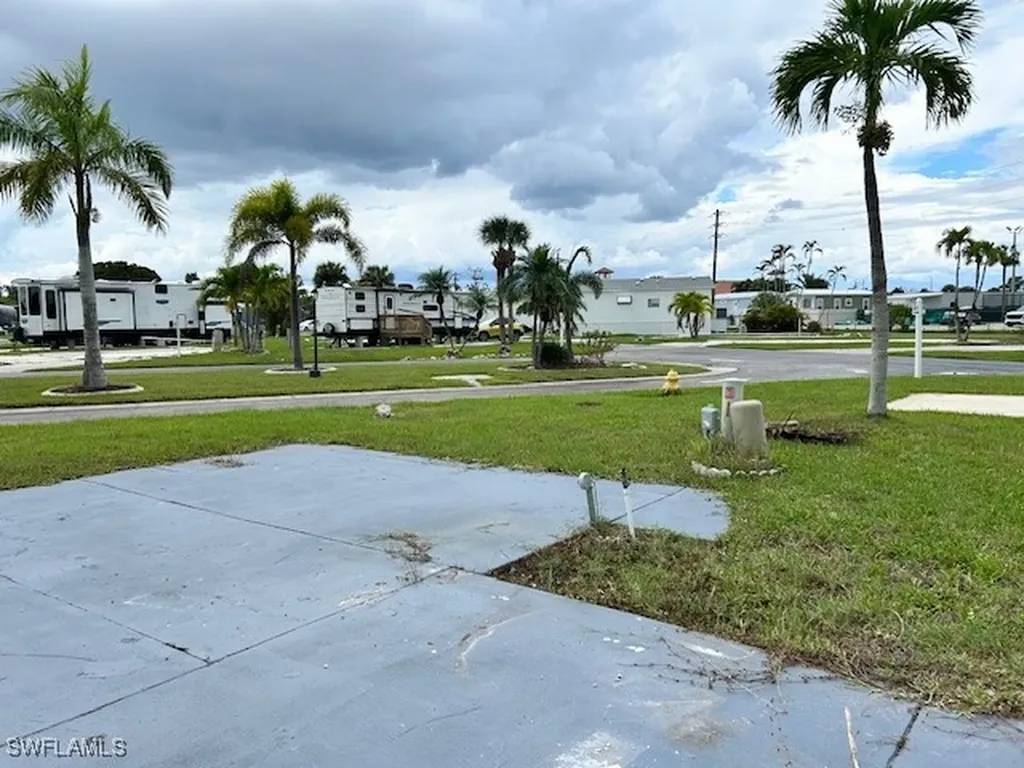 19681 Summerlin Road K-579 Fort Myers FL 33908