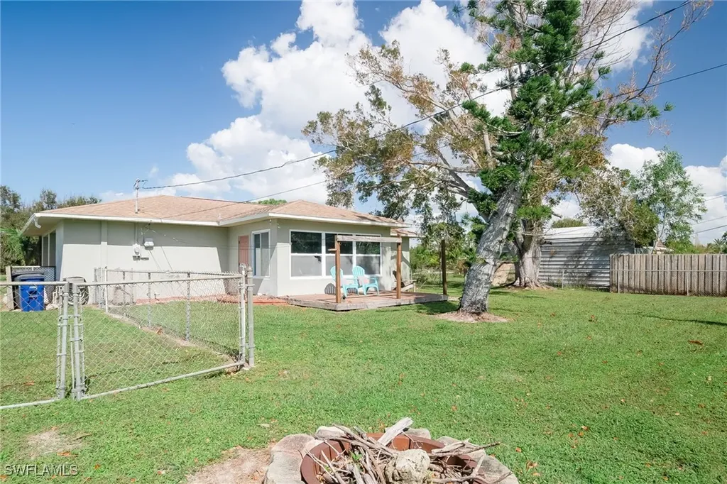 5807 Cubles Drive Bokeelia FL 33922