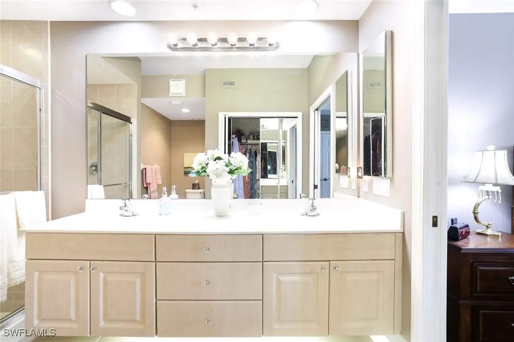 2395 Bayou Lane Naples FL 34112