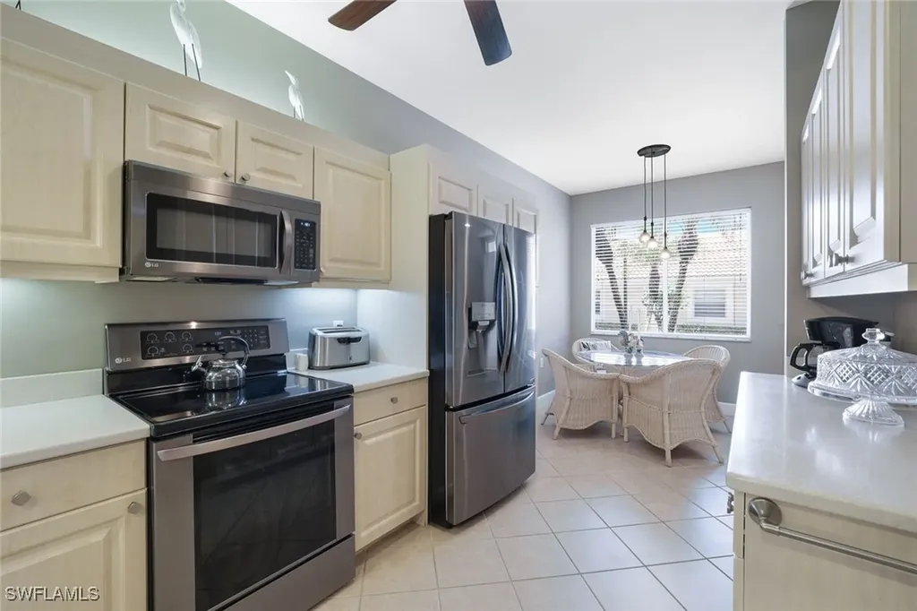 2395 Bayou Lane Naples FL 34112