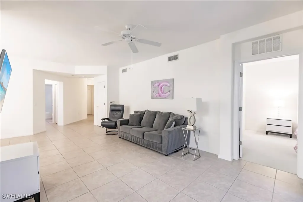 1325 Henley Street Naples FL 34105