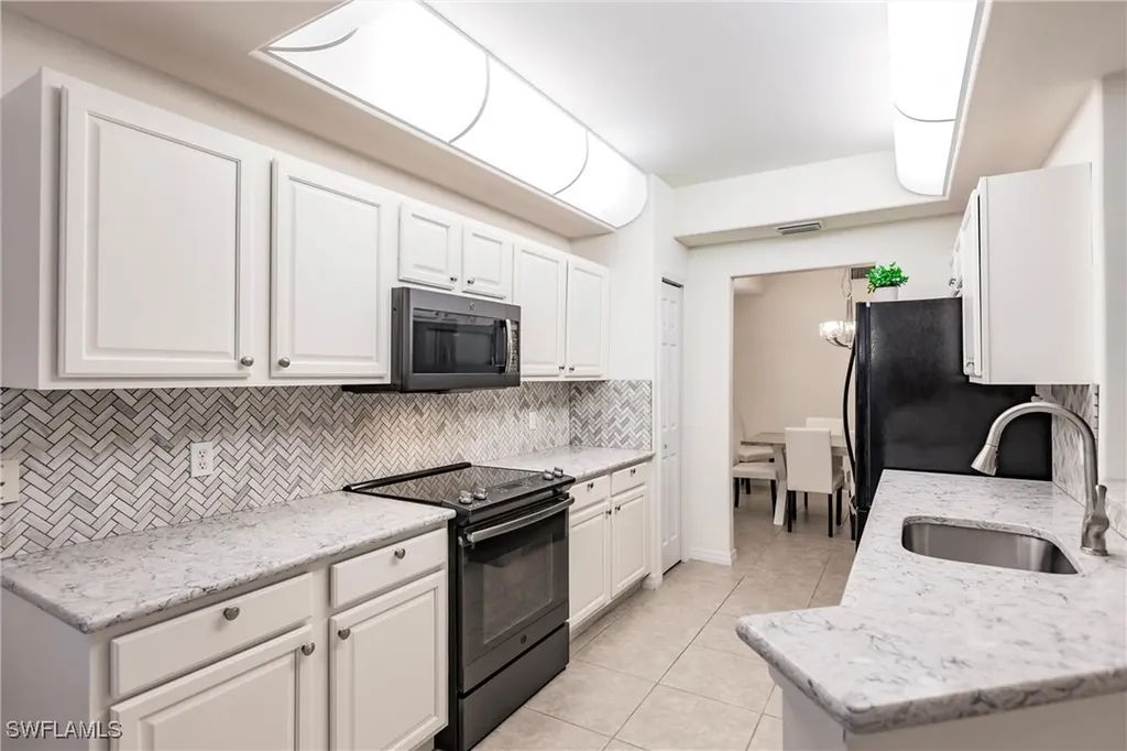 1325 Henley Street Naples FL 34105