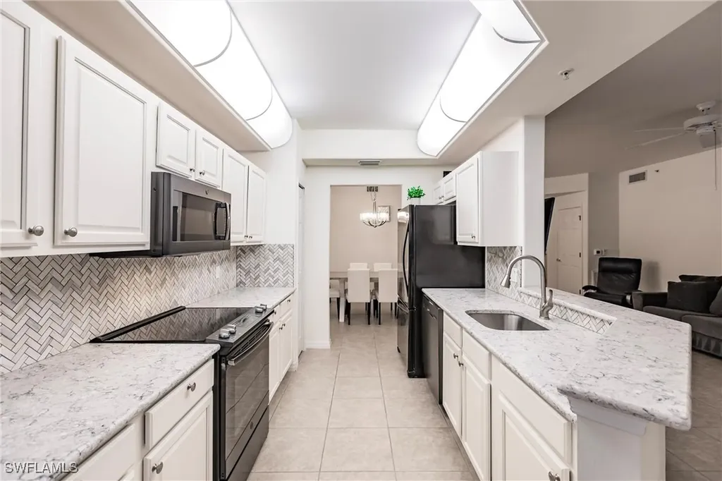 1325 Henley Street Naples FL 34105
