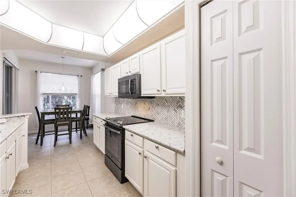 1325 Henley Street Naples FL 34105