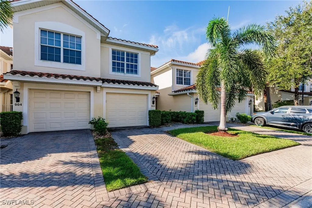 1325 Henley Street Naples FL 34105