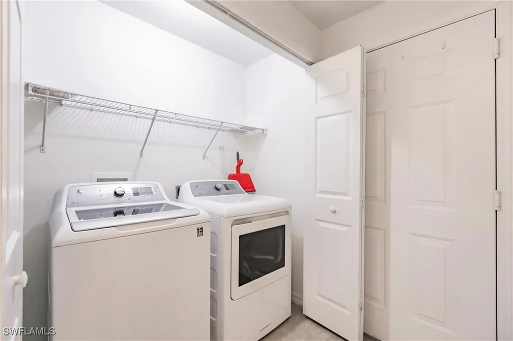 1325 Henley Street Naples FL 34105