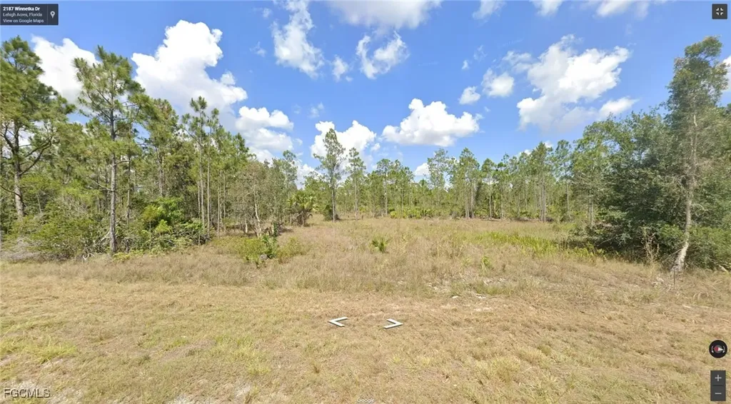 2187 Winnetka Drive Lehigh Acres FL 33972