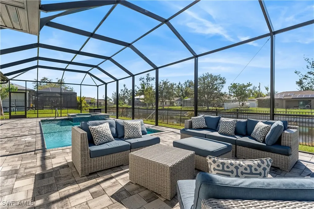 854 SW 15th Avenue Cape Coral FL 33991