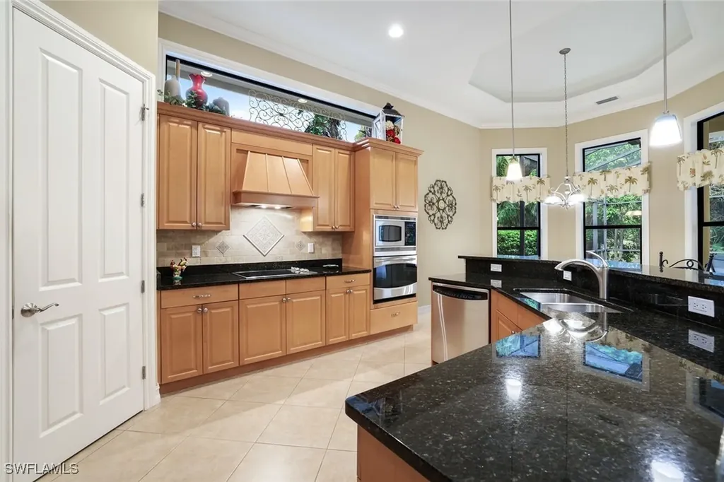 7466 Martinique Terrace Naples FL 34113