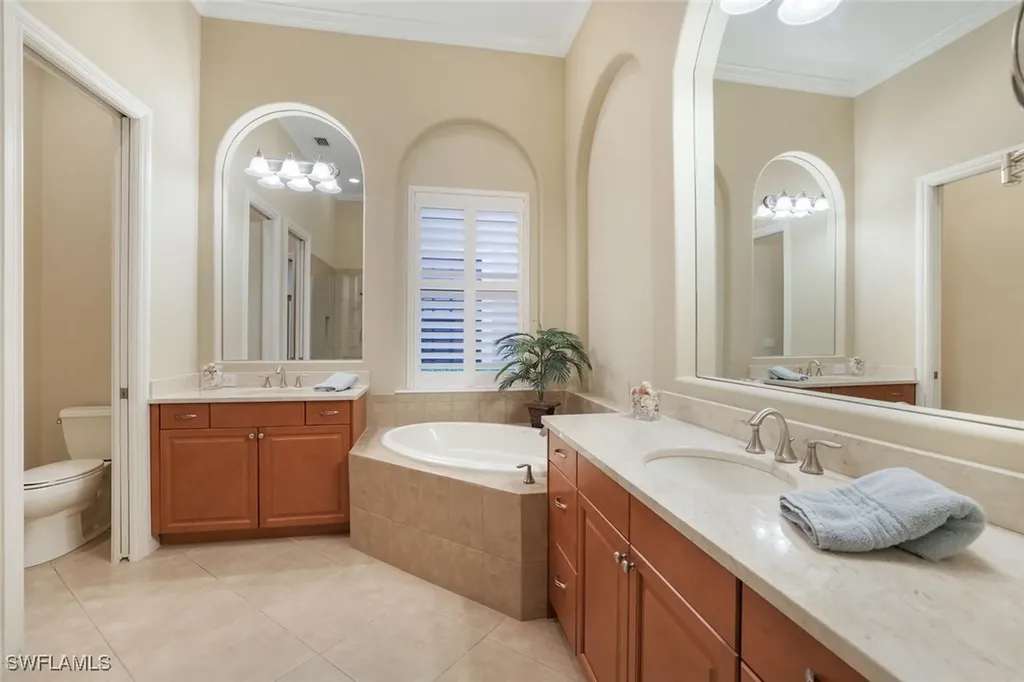 7466 Martinique Terrace Naples FL 34113