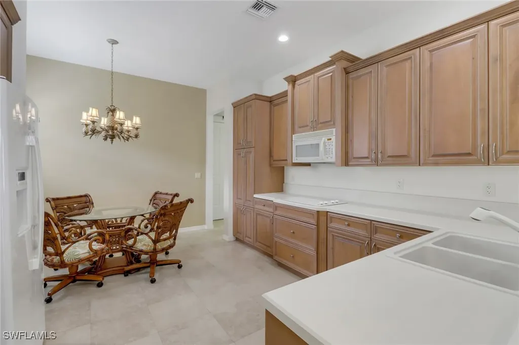 9246 Springview Loop Estero FL 33928