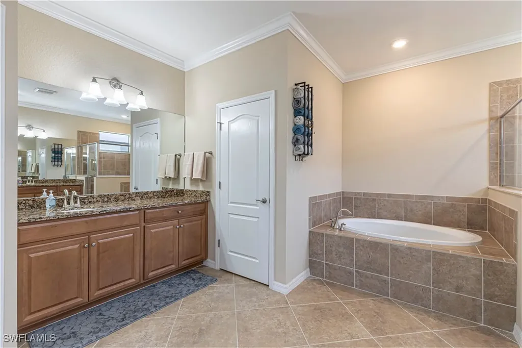 2251 Vermont Lane Naples FL 34120