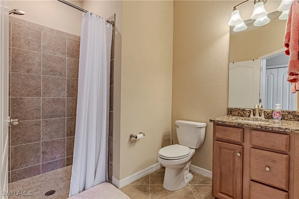 2251 Vermont Lane Naples FL 34120