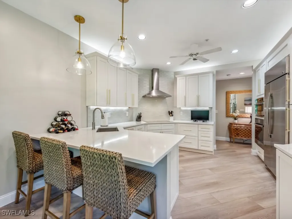 241 Colonade Circle Naples FL 34103