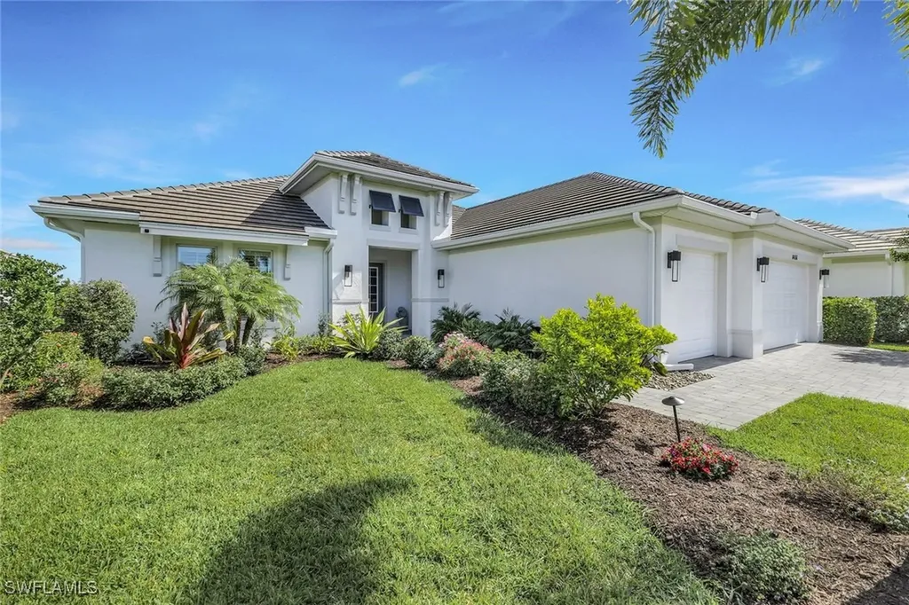 14456 Neptune Avenue Naples FL 34114