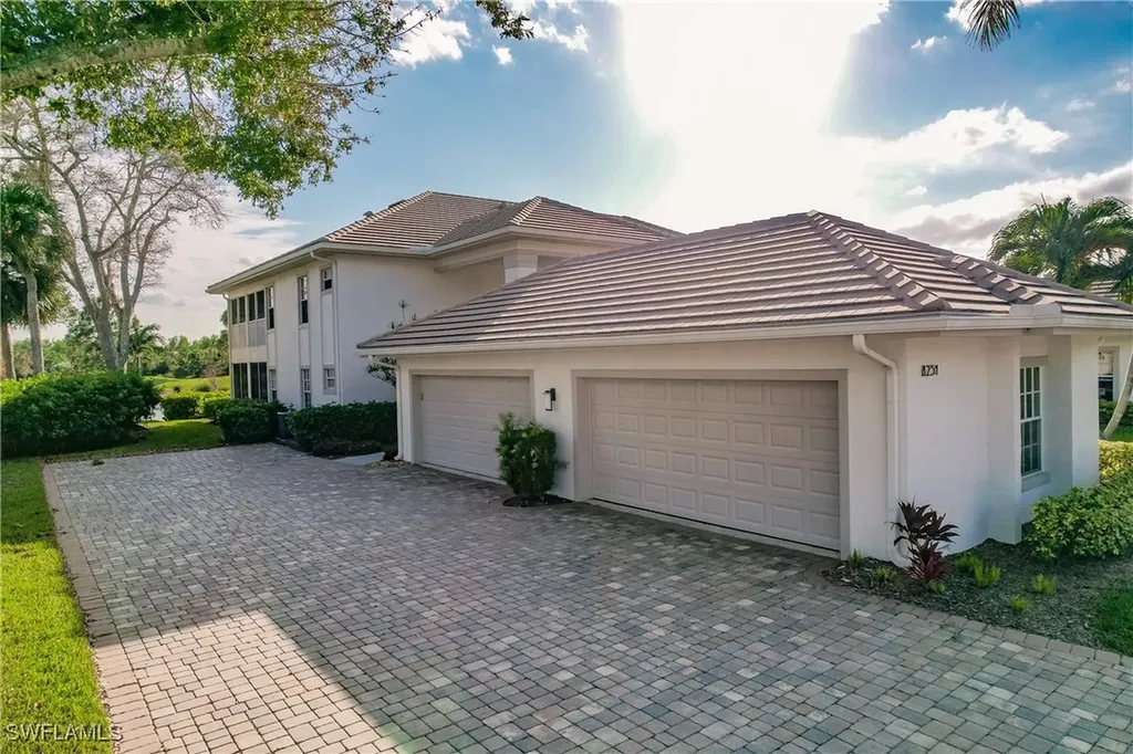 8251 Grand Palm Drive Estero FL 33967