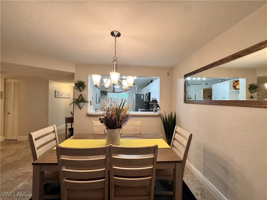 484 Belina Drive Naples FL 34104