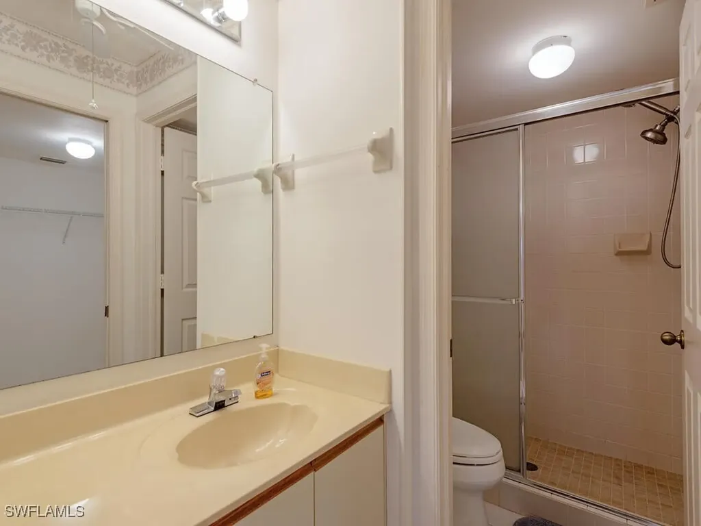 5980 Amherst Drive Naples FL 34112