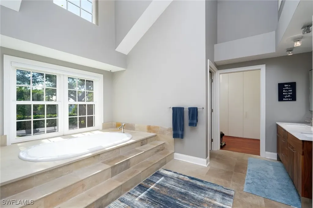 1133 Golden Olive Court Sanibel FL 33957
