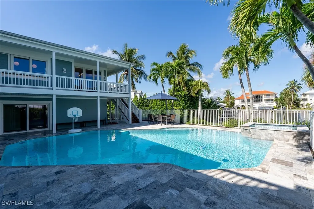 1133 Golden Olive Court Sanibel FL 33957