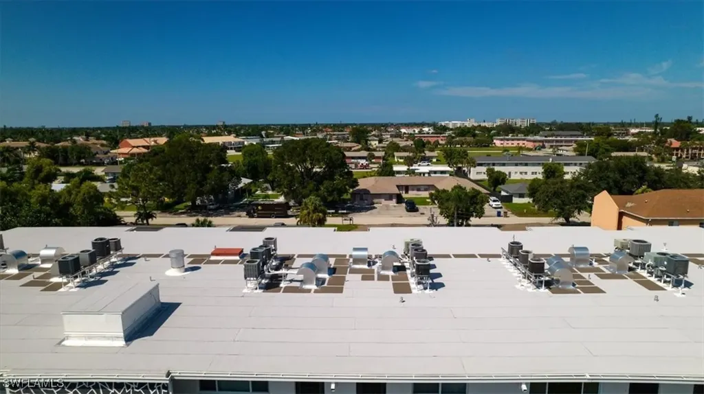 4906 Victoria Drive Cape Coral FL 33904
