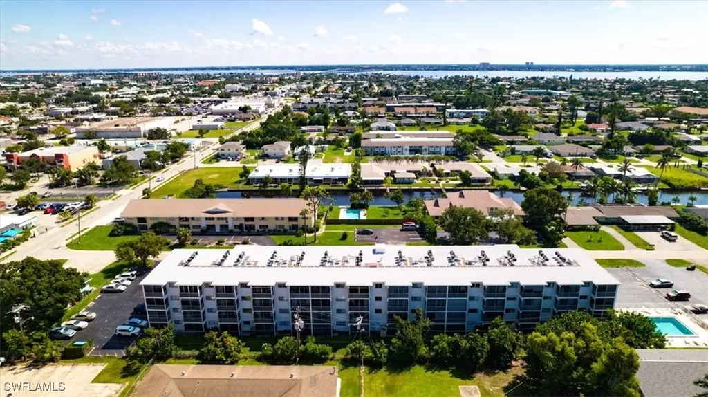 4906 Victoria Drive Cape Coral FL 33904