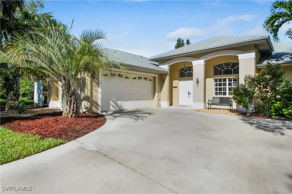 803 Glenn Avenue Lehigh Acres FL 33972