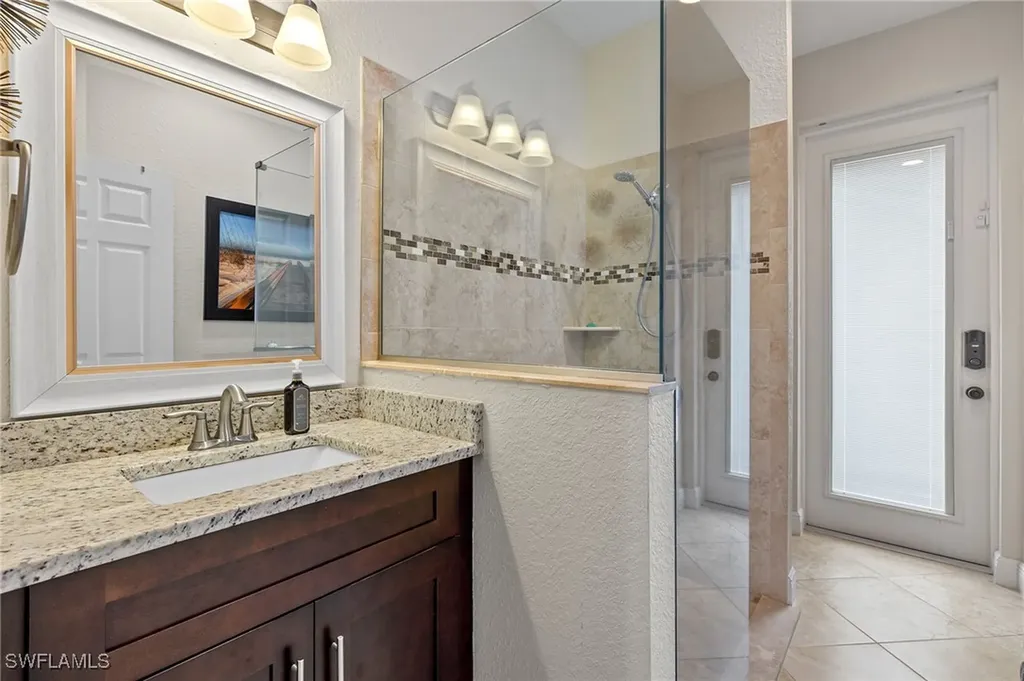 212 NW 26th Place Cape Coral FL 33993