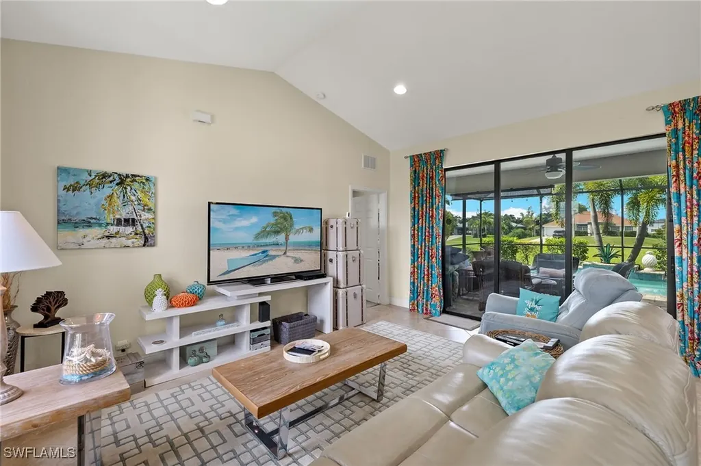 212 NW 26th Place Cape Coral FL 33993