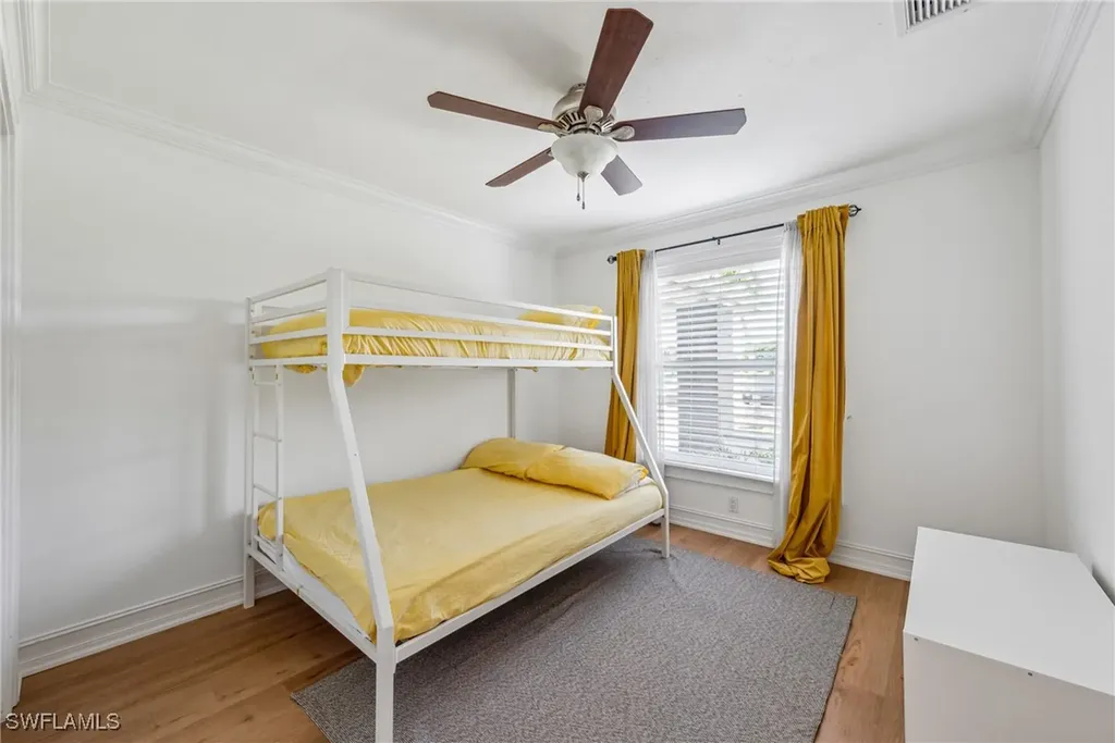 4519 Lakewood Boulevard Naples FL 34112