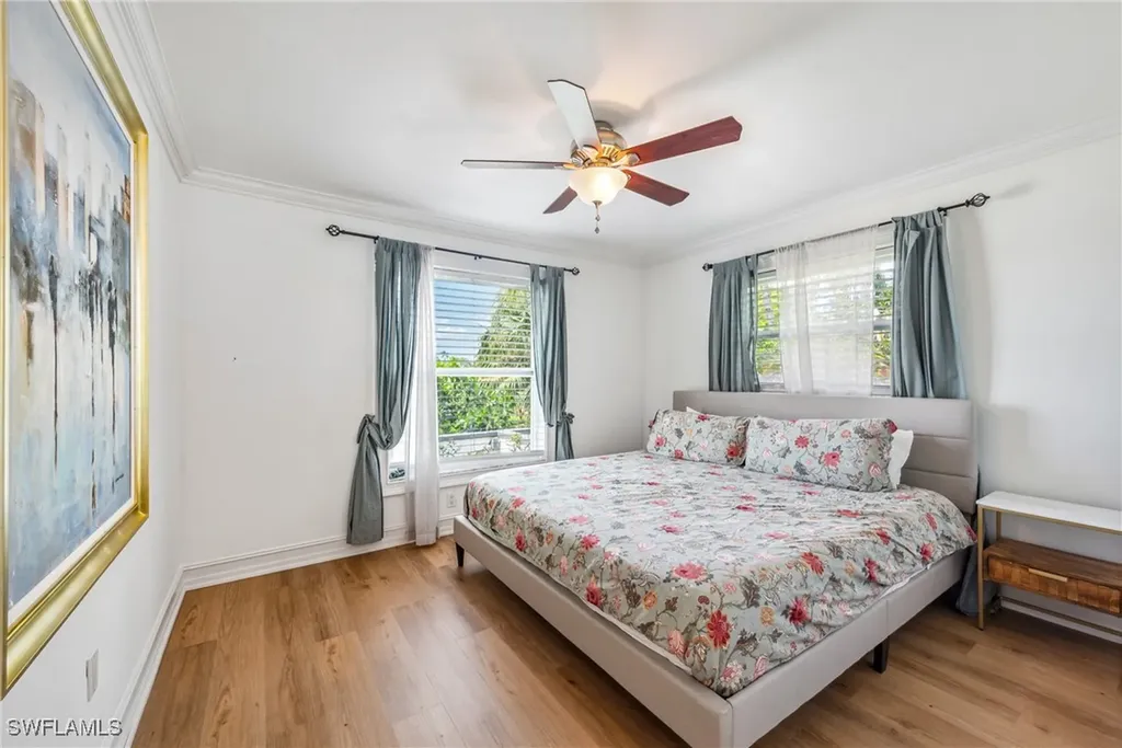 4519 Lakewood Boulevard Naples FL 34112