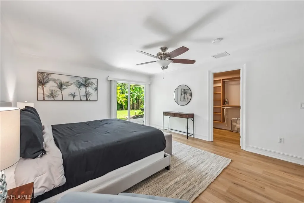 4519 Lakewood Boulevard Naples FL 34112